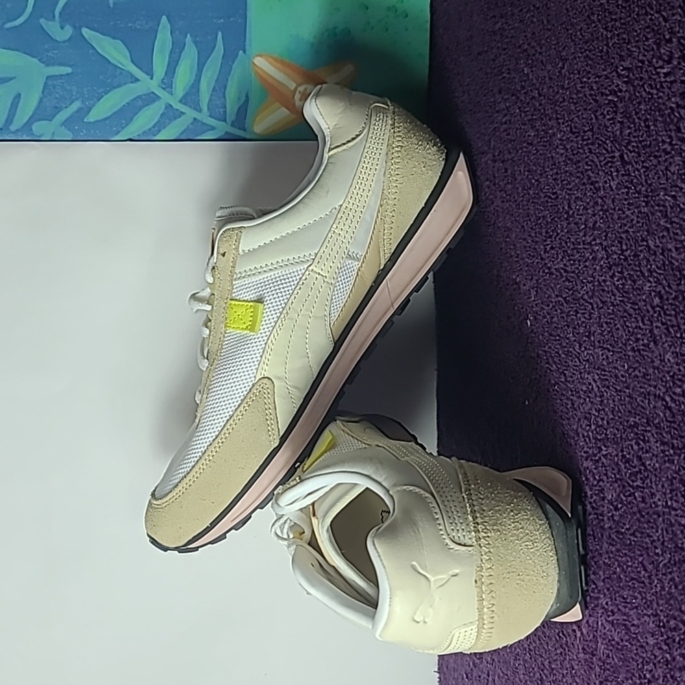 PUMA retro sneakers